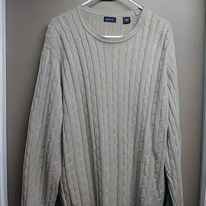 Gentle worn Izod 100% cotton sweater tan